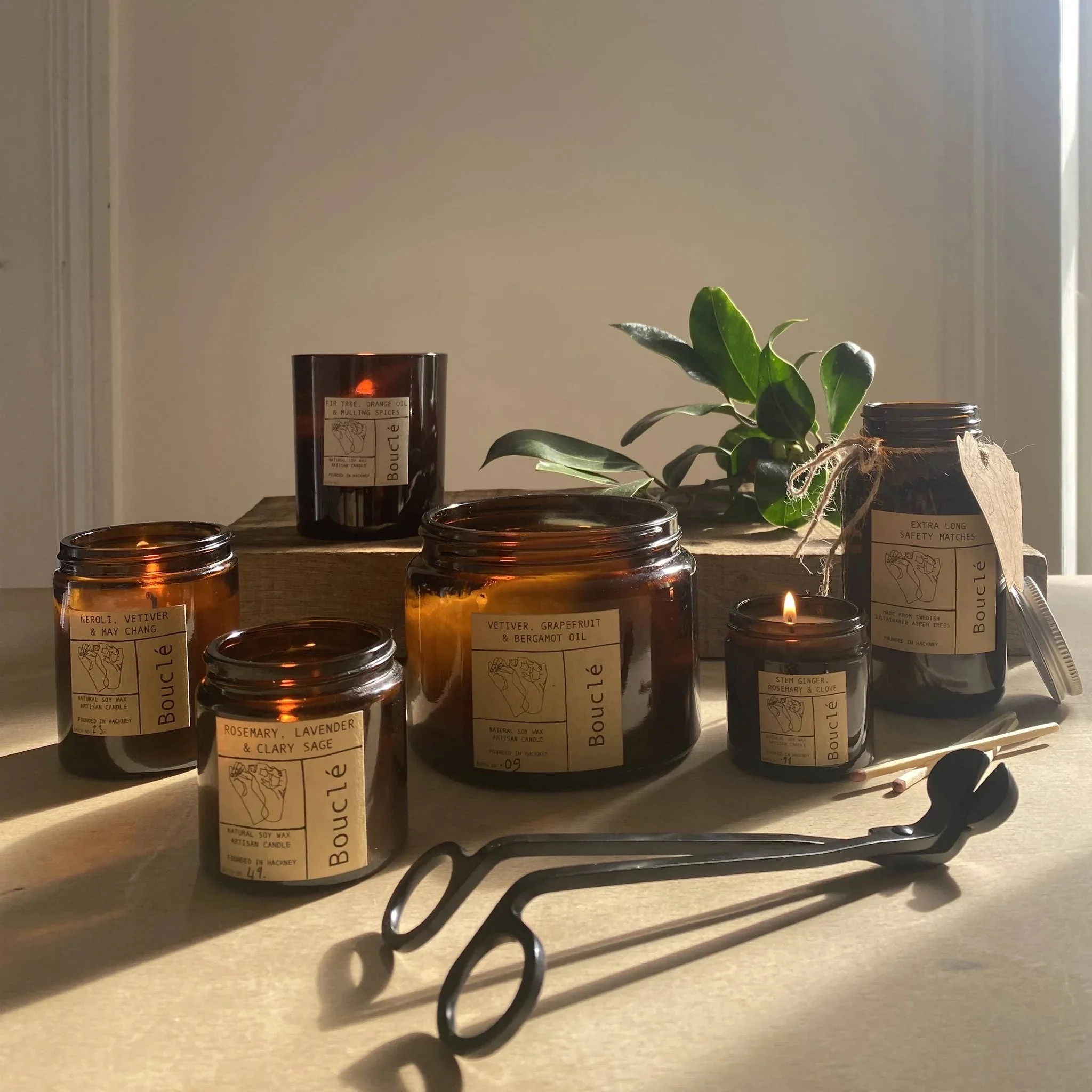 Fir Tree, Orange Oil & Mulling Spices Winter Candle - Image 4