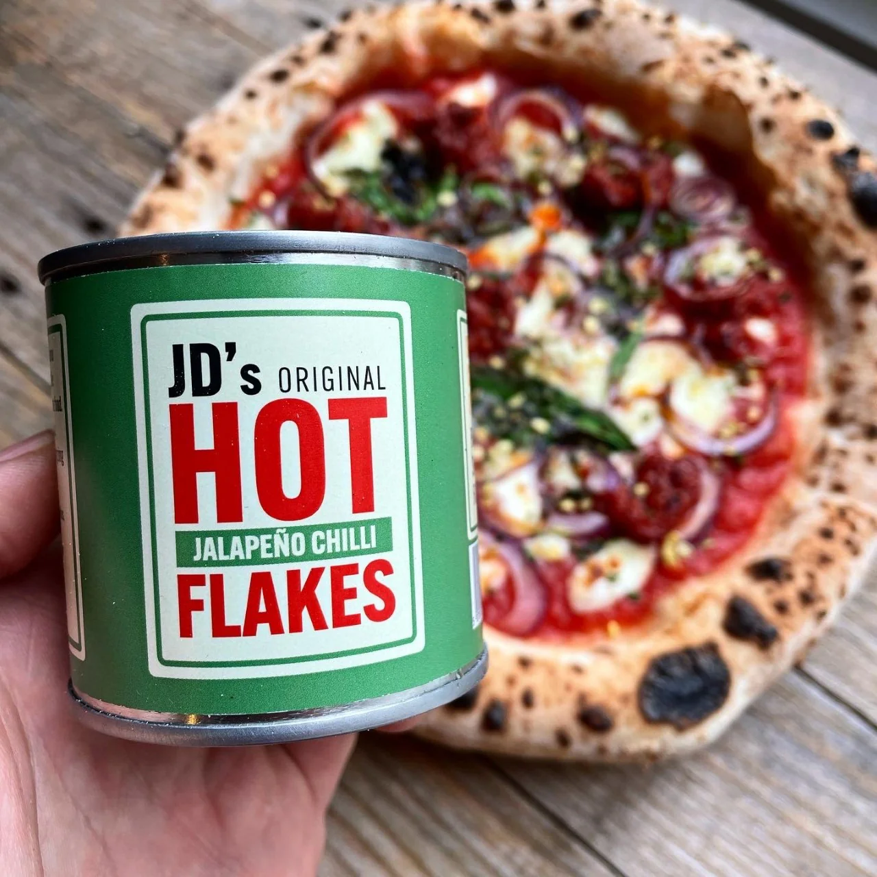 JD's Hot Jalapeño Chilli Flakes - 35g Tin - Image 3