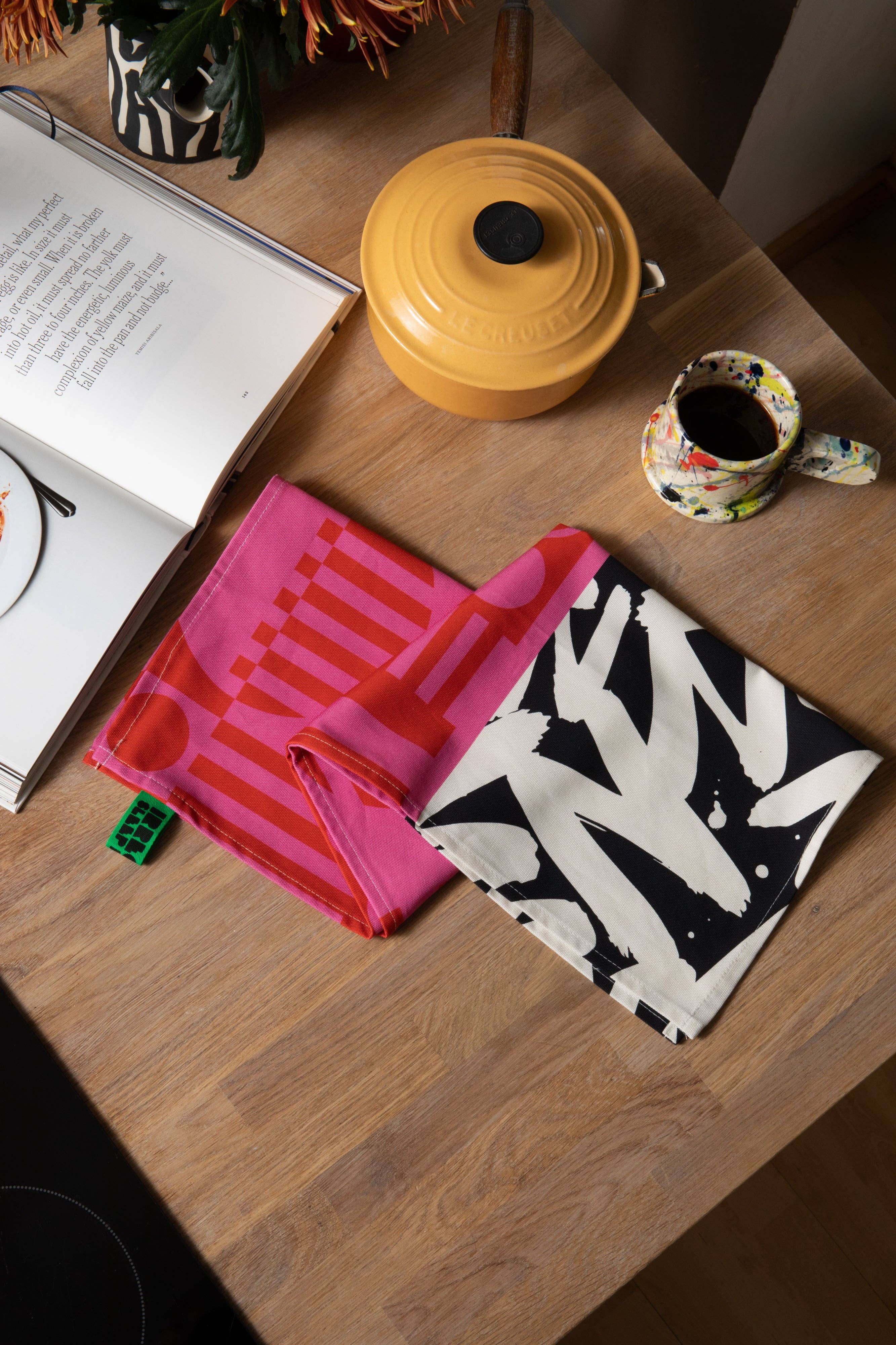 Organic Cotton Tea Towel in Hot Pink, Irregular Sleep Pattern - Image 4