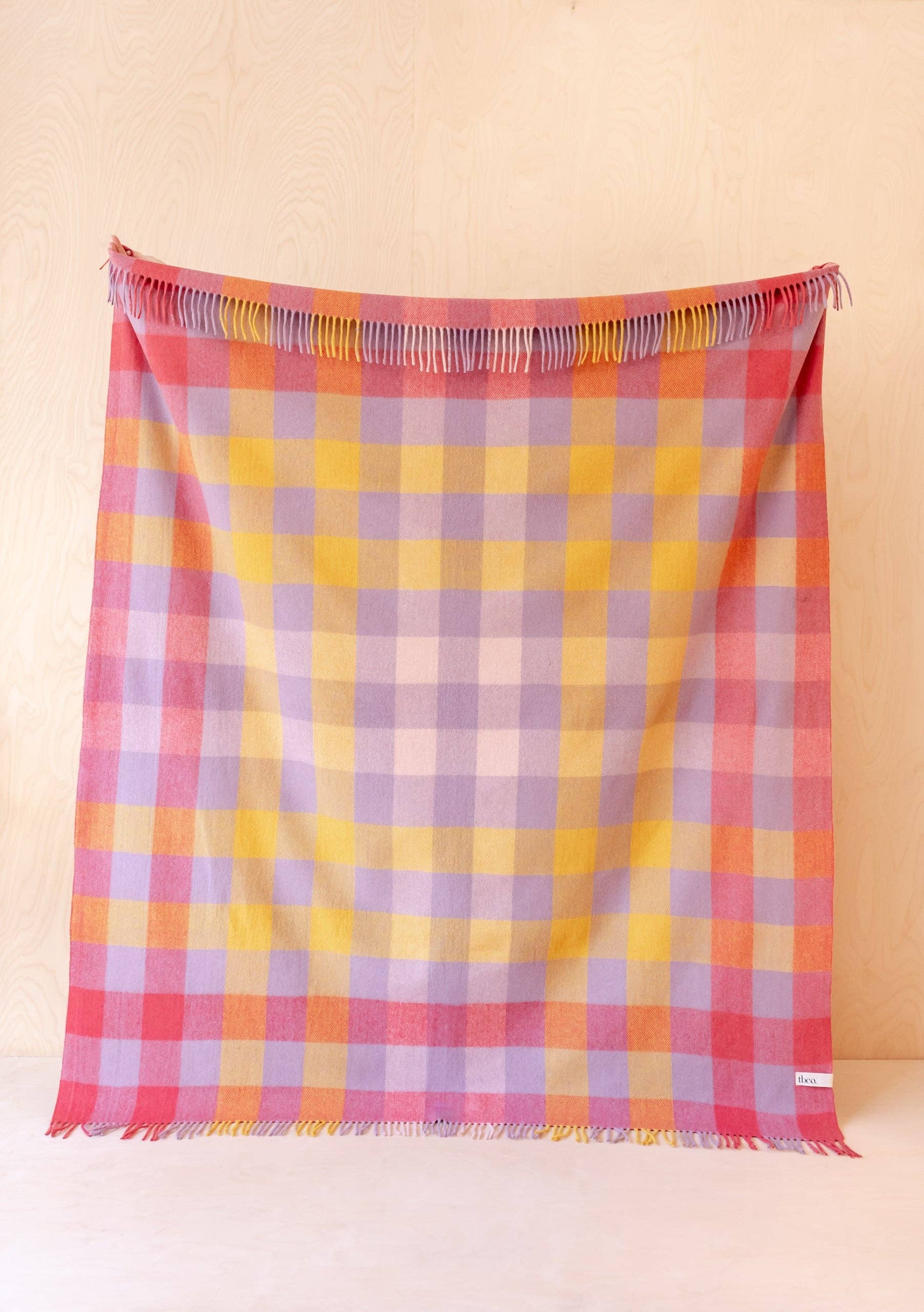 Recycled Wool Blanket in Lilac Gradient Gingham