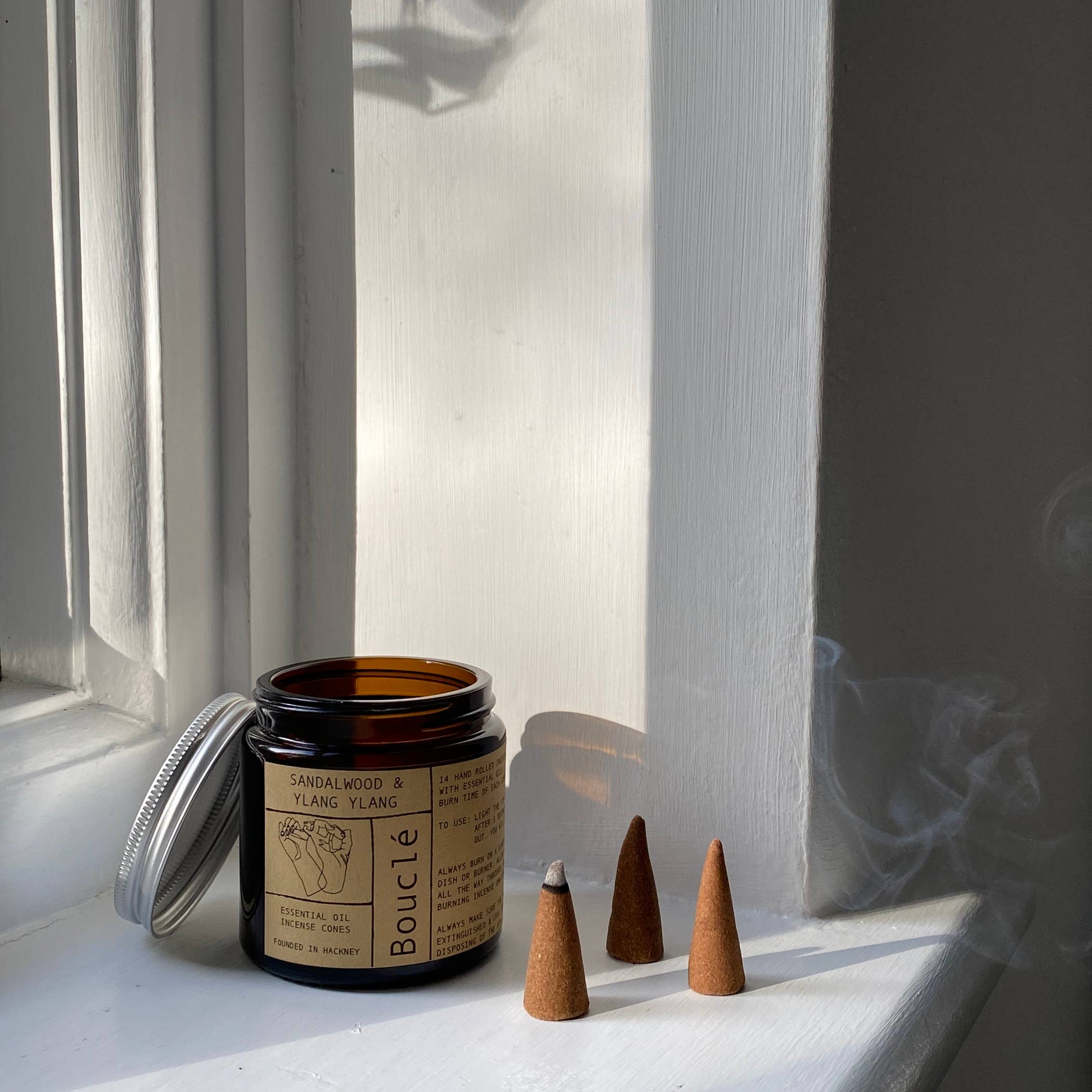 Sandalwood & Ylang Ylang Incense Cones, Boucle
