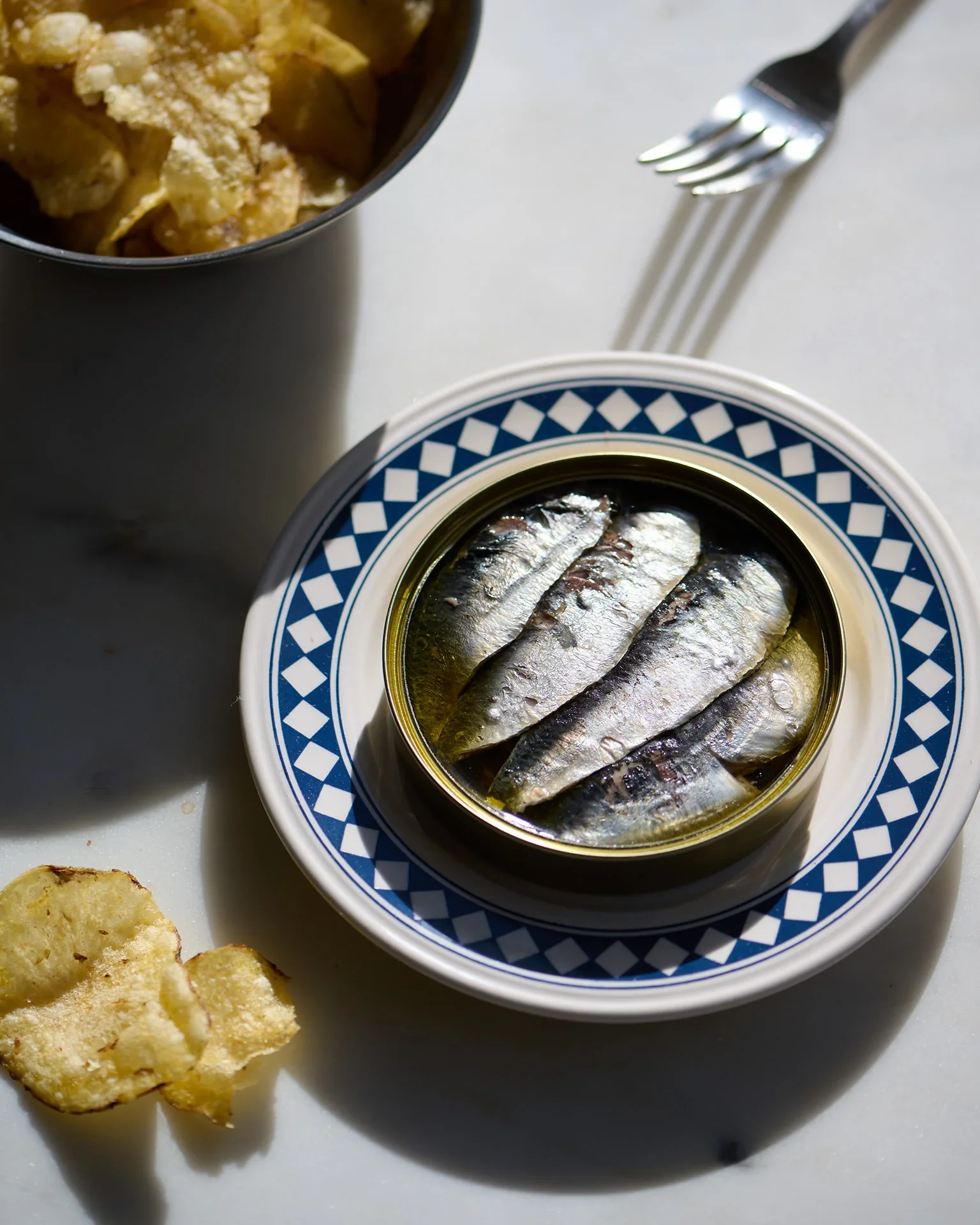 Two Fields Olive Oil X Sea Sisters Cornish Sardines with Extra Virgin Olive Oil, Sea Sisters, 122g - Image 2